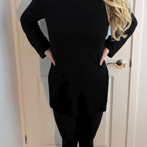 Classic elegance: flowy Artizia turtleneck - Picture 5 of 6